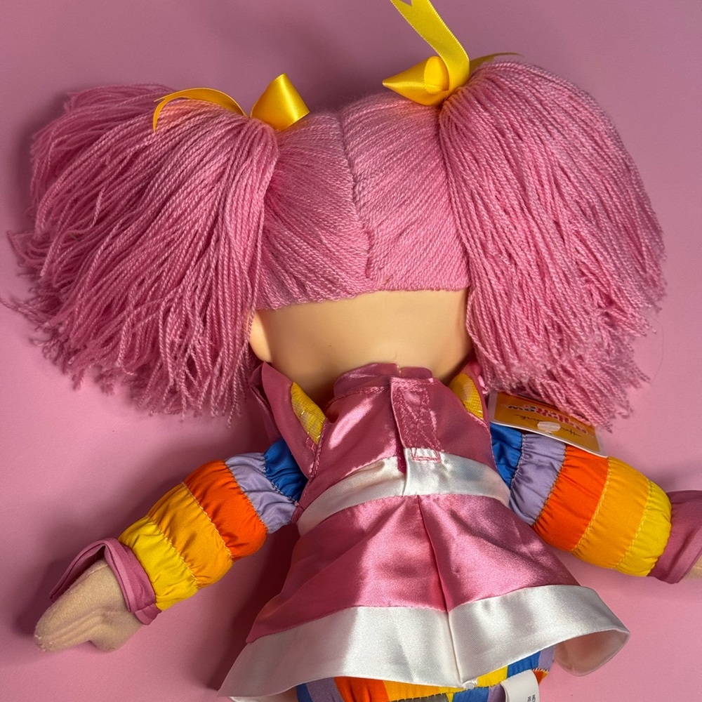 16" Hallmark Tickled Pink Rainbow Brite Retro style Doll Soft Plush 2017 NEW - Picture 10 of 11